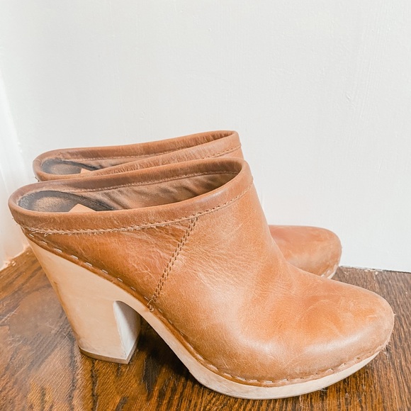 anthropologie clogs
